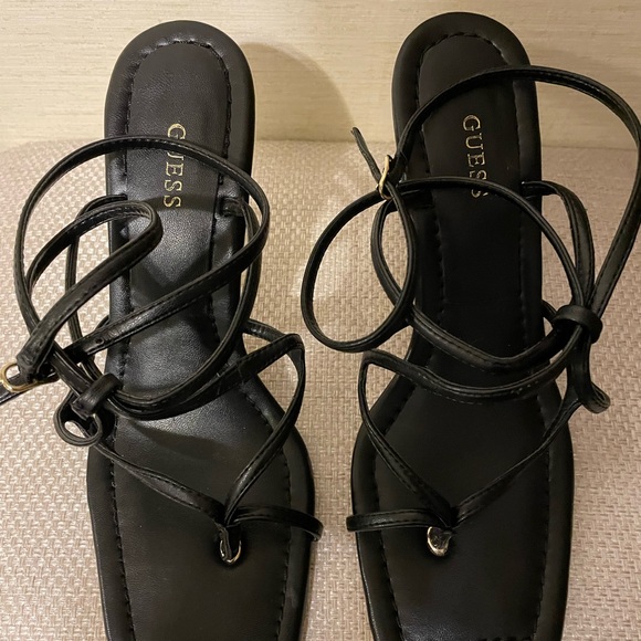 Guess dress sandals - Picture 2 of 9